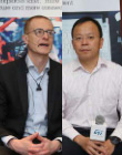 ST模擬、MEMS及傳感器事業(yè)部副總裁 、MEMS傳感器產(chǎn)品部總經(jīng)理 Andrea ONETTI及ST大中華暨南亞區(qū)模擬及MEMS產(chǎn)品部市場(chǎng)總監(jiān)吳衛(wèi)東